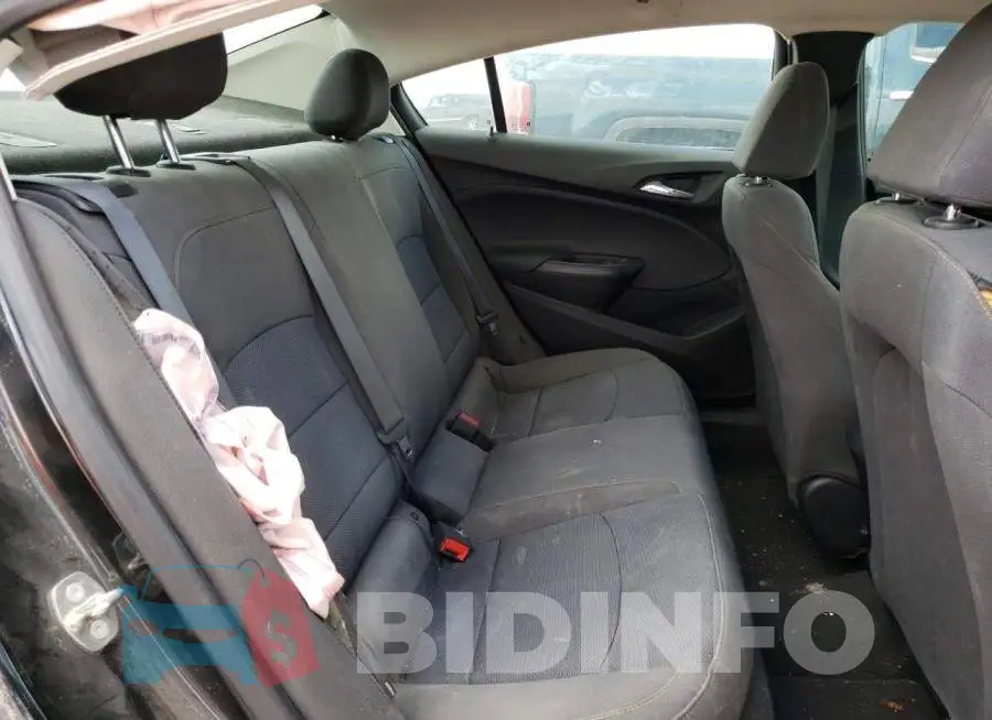1G1BC5SM5J7237453 Photo# 10