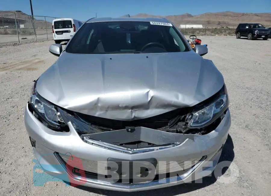 1G1RC6S53JU155705 Photo# 5
