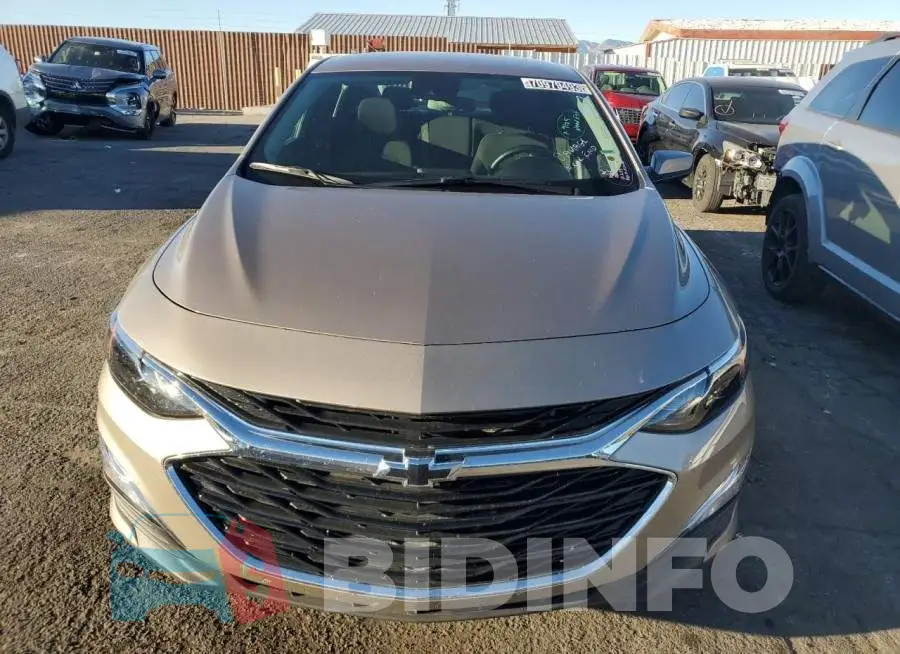1G1ZG5ST6PF175215 Photo# 5
