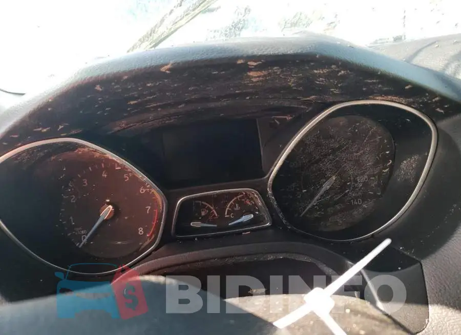 1FADP3F21JL298961 Photo# 9
