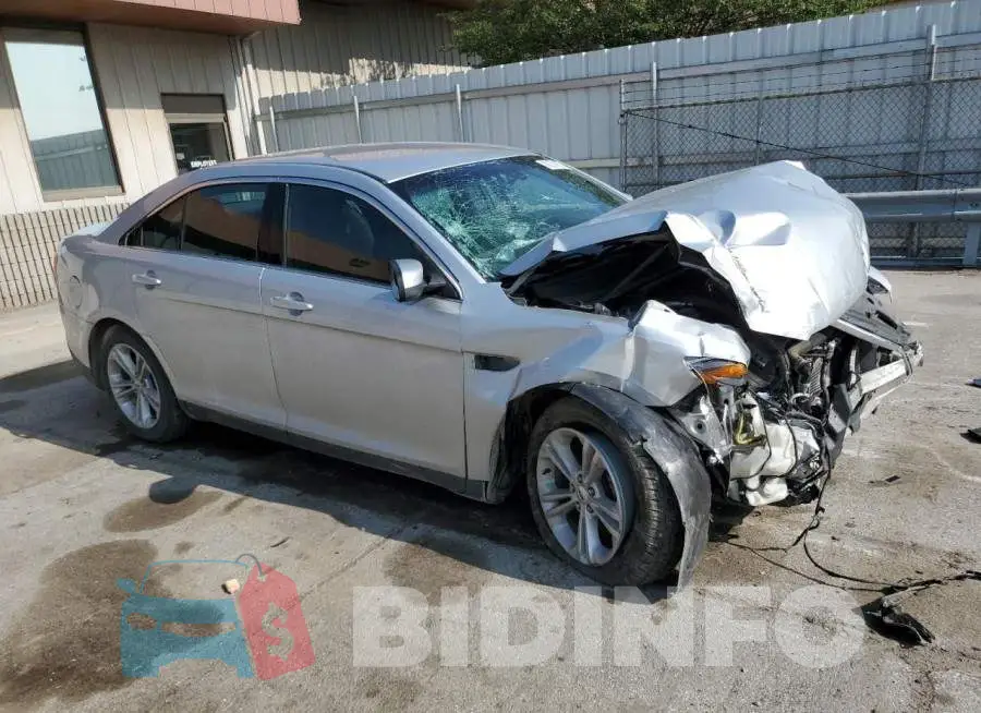 1FAHP2E81FG202862 Photo# 4