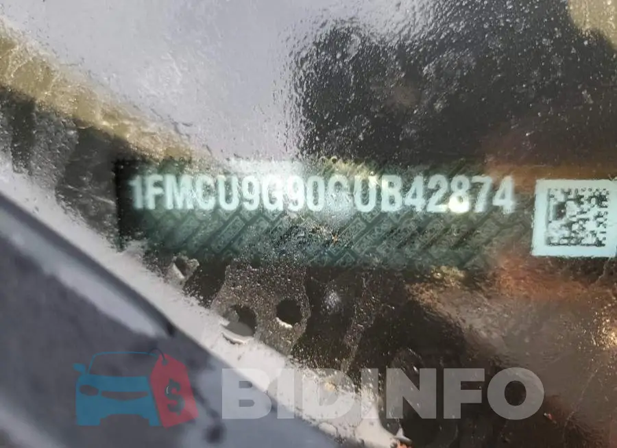 1FMCU9G90GUB42874 Photo# 13