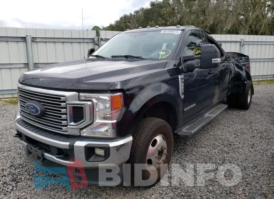 1FT8W3DT2LEE67743 Photo# 1
