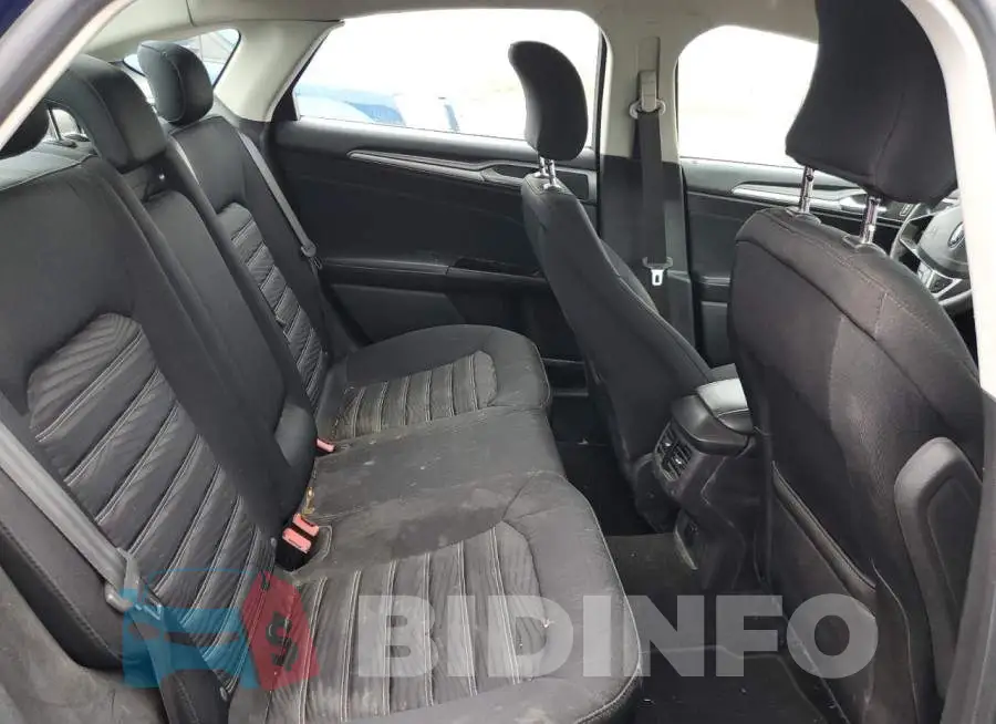 3FA6P0HD1GR201614 Photo# 10