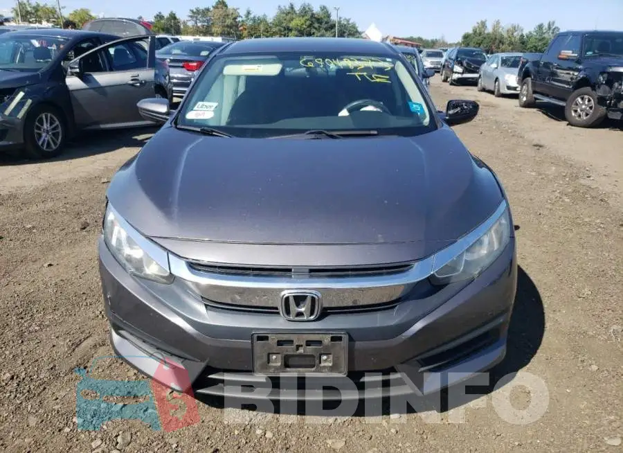19XFC2F57GE203632 Photo# 5