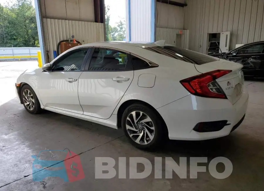 19XFC2F77HE075539 Photo# 2