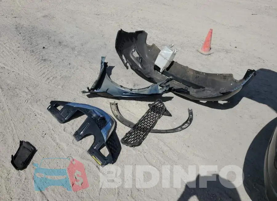 KNMAT2MTXFP575220 Photo# 12