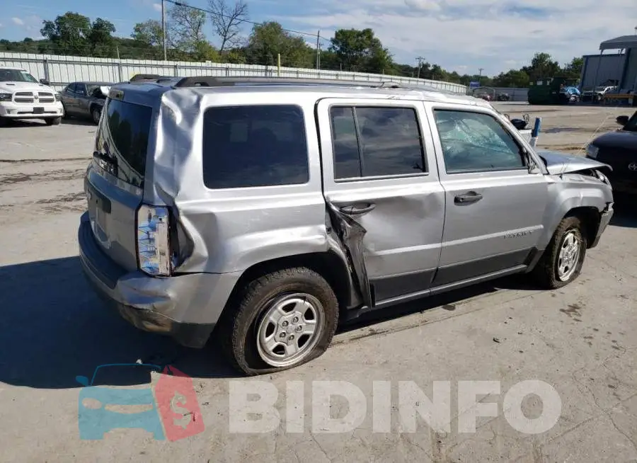 1C4NJPBB6HD166893 Photo# 3