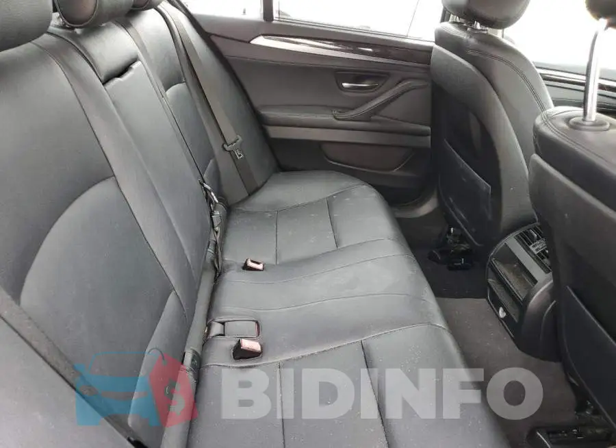 WBA5B1C56FD922381 Photo# 10