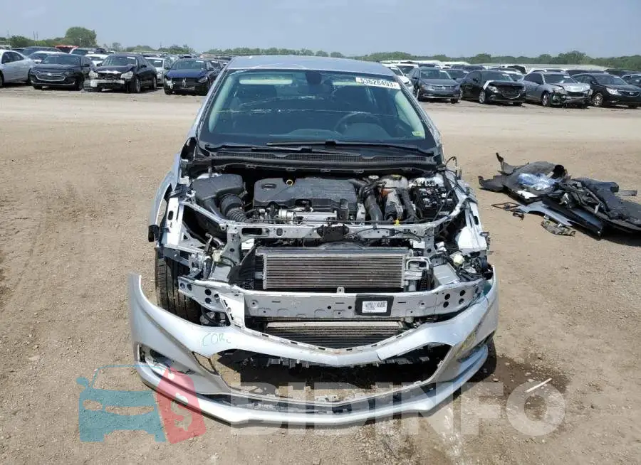 1G1BE5SM5J7207122 Photo# 5