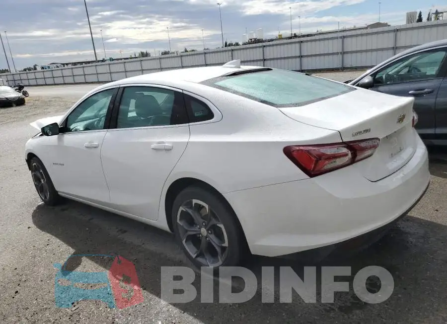 1G1ZD5ST2NF140077 Photo# 2