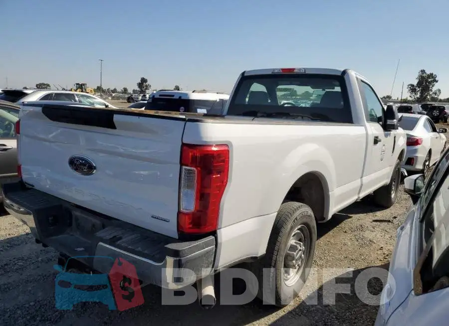 1FTBF2A63KEG76177 Photo# 3