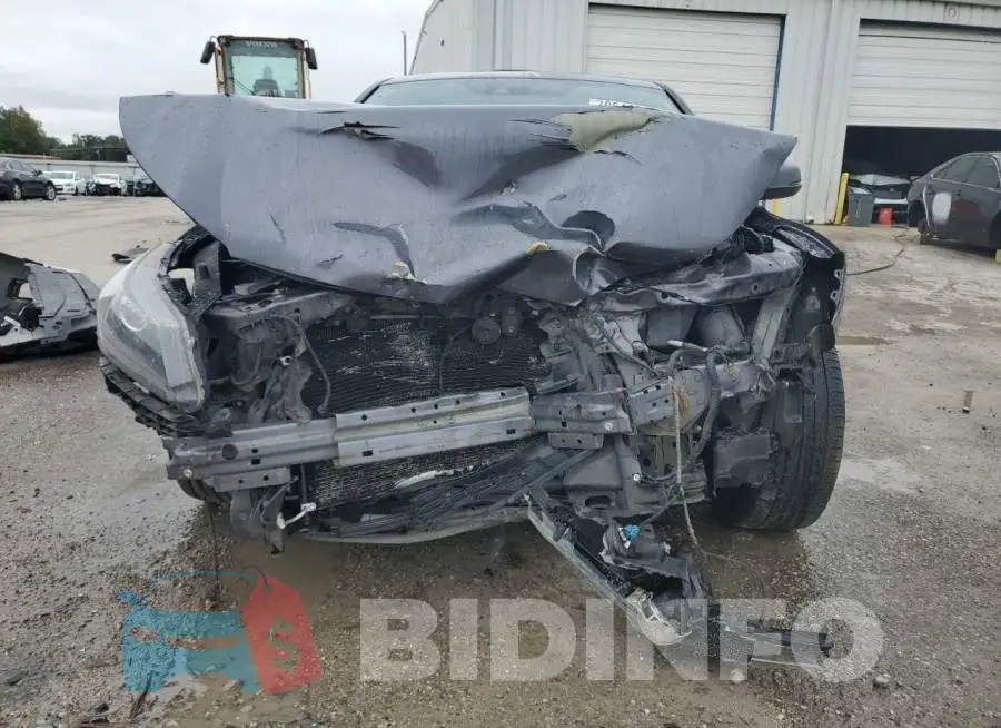 1HGCR2F84FA043157 Photo# 5