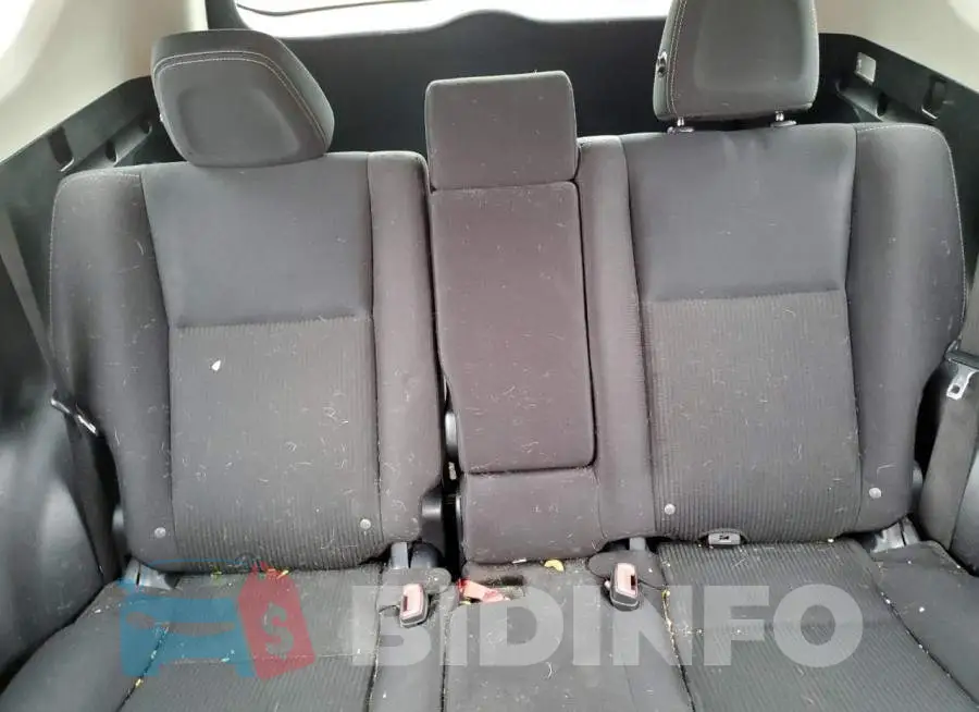 JTMRFREV2FD167914 Photo# 10
