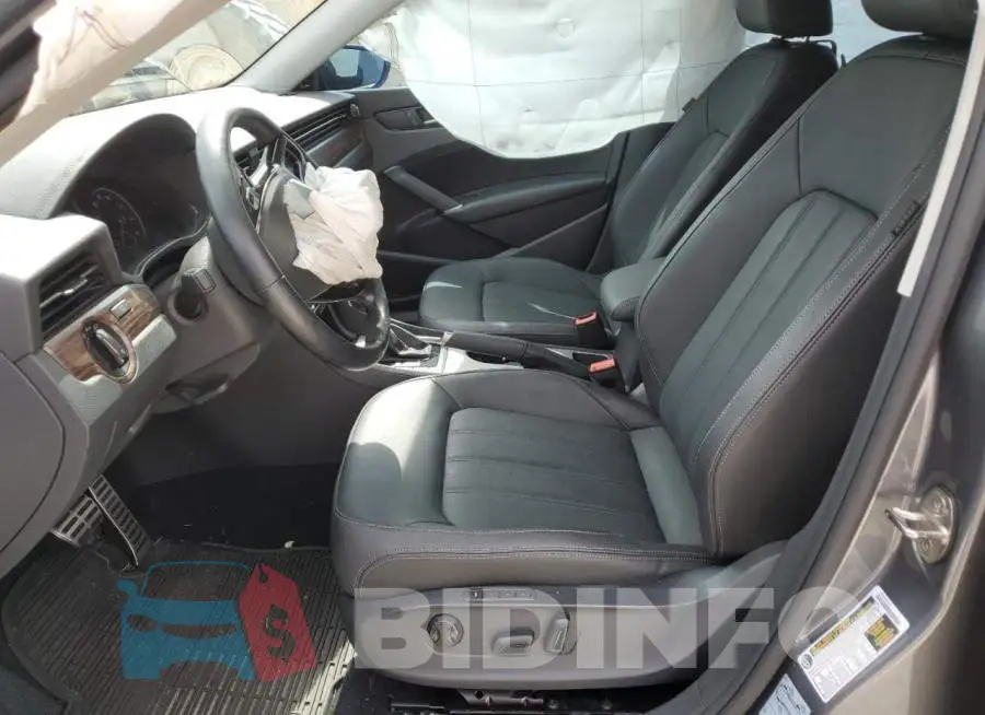 1VWCA7A34LC024653 Photo# 7