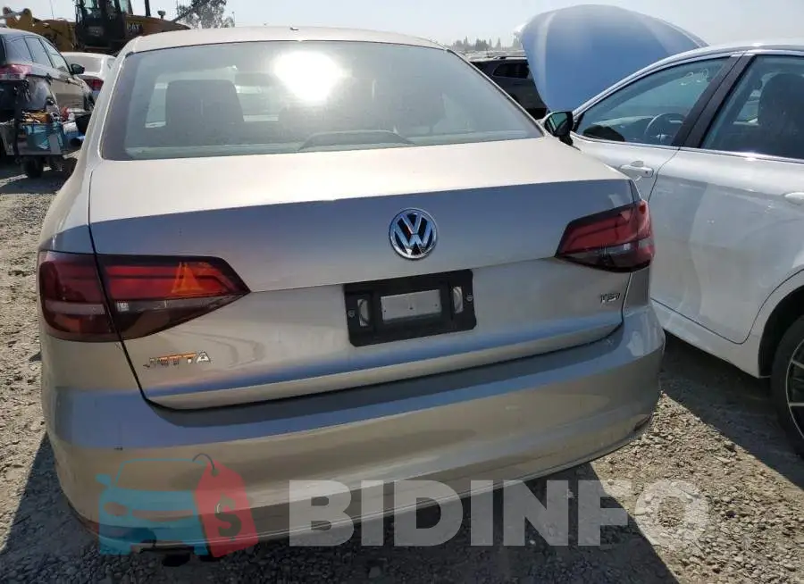 3VW267AJ3GM338858 Photo# 6