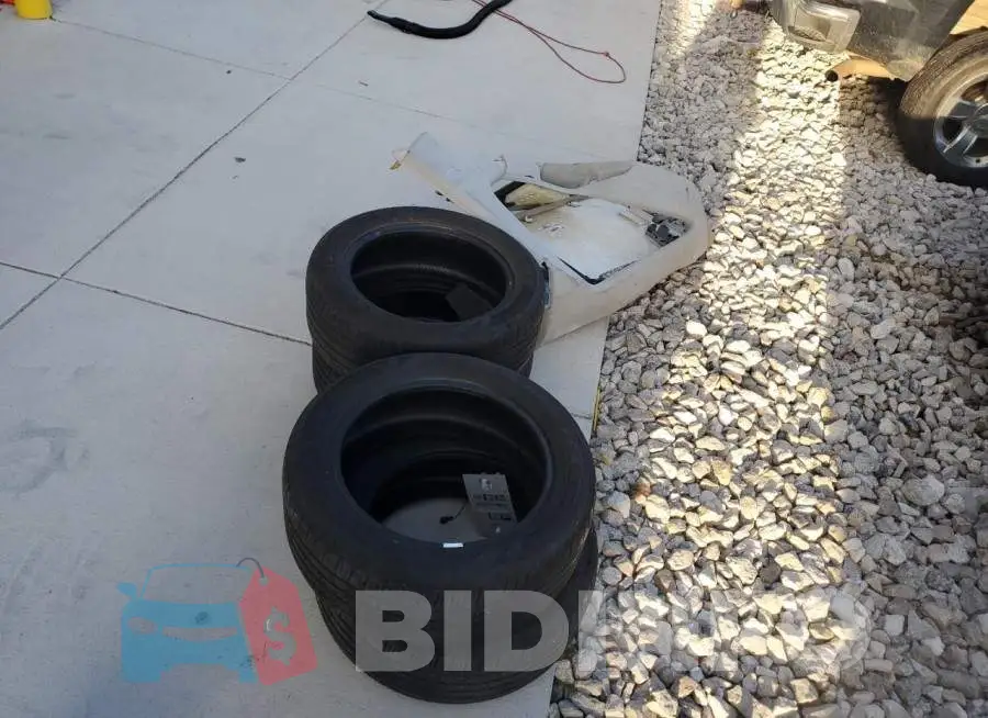 3VWC57BU8KM121461 Photo# 12