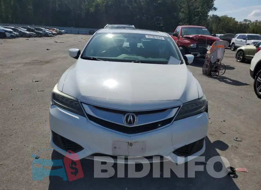 19UDE2F39GA010337 Photo# 5