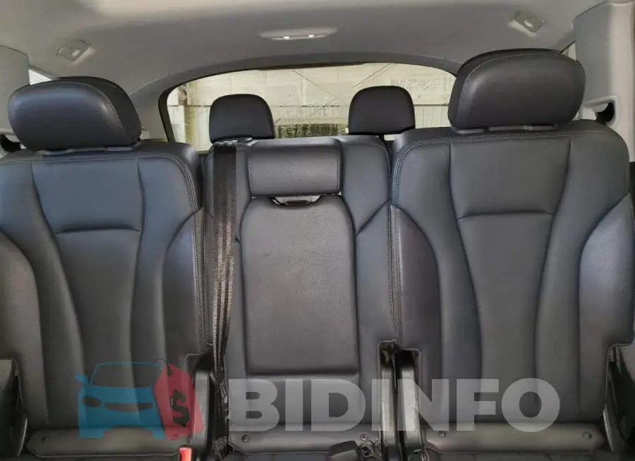 WA1AHAF72KD025284 Photo# 10