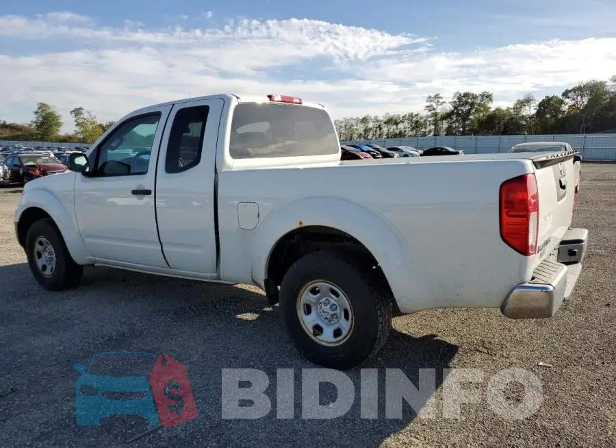 1N6BD0CT1GN747992 Photo# 2
