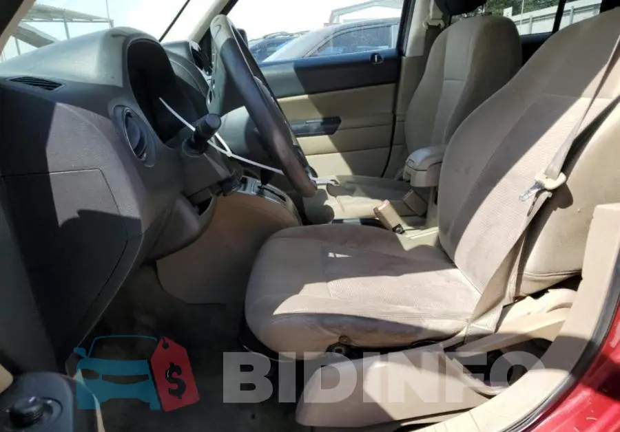 1C4NJRBB6ED569604 Photo# 7