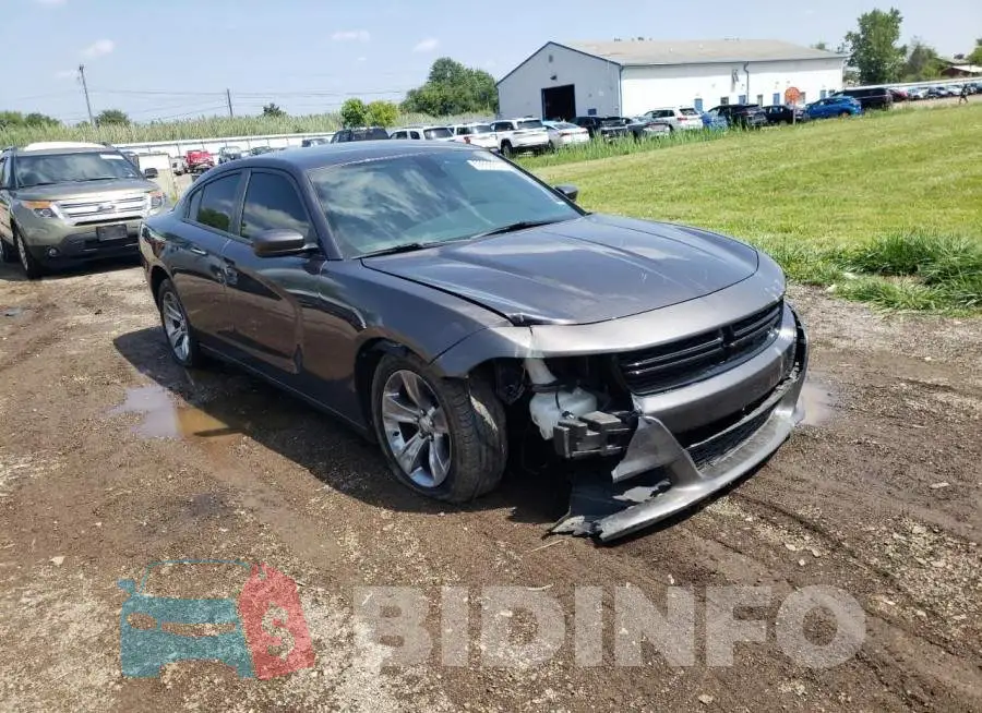 2C3CDXHG2GH173024 Photo# 4