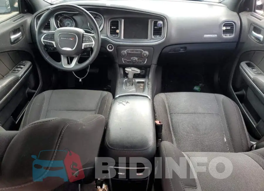 2C3CDXHG8FH851628 Photo# 8