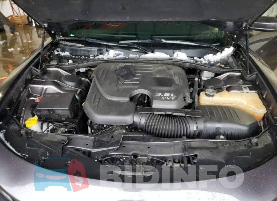 2C3CDXJG6FH858992 Photo# 11