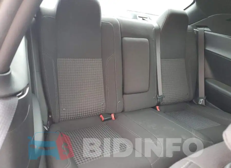 2C3CDZAG7GH312019 Photo# 10