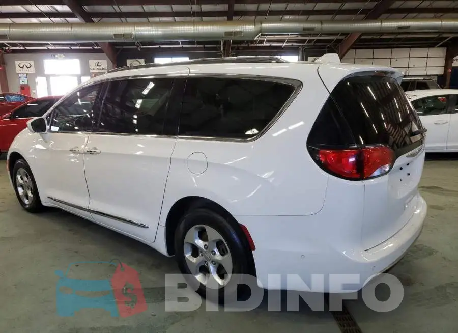 2C4RC1EG0HR669008 Photo# 2