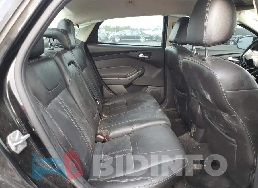 1FADP3F21EL240595 Photo# 10