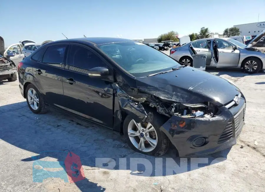 1FADP3F27EL239287 Photo# 4