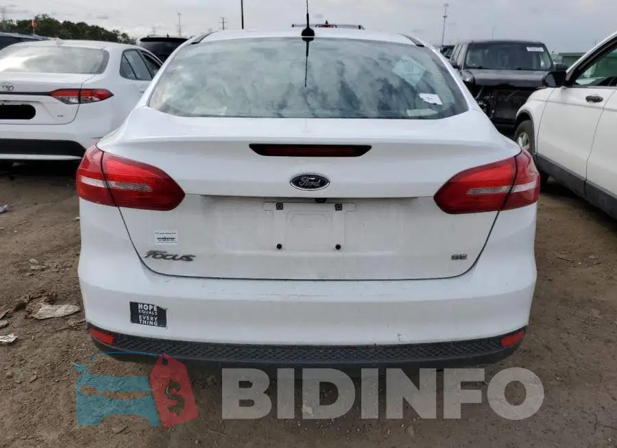 1FADP3F28FL218370 Photo# 6