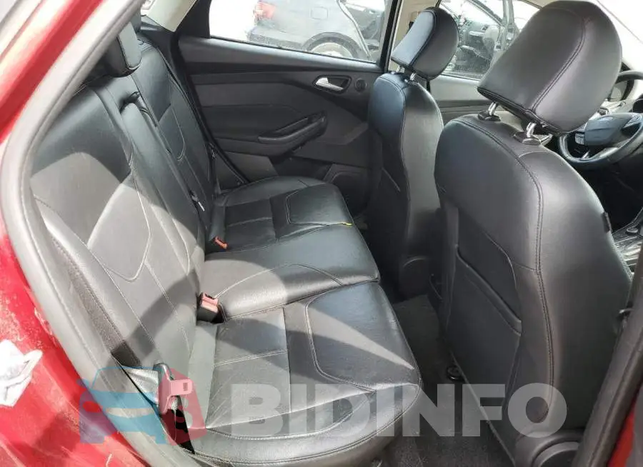 1FADP3N22HL291562 Photo# 10