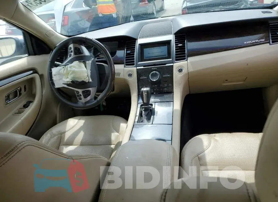 1FAHP2F85HG108534 Photo# 8