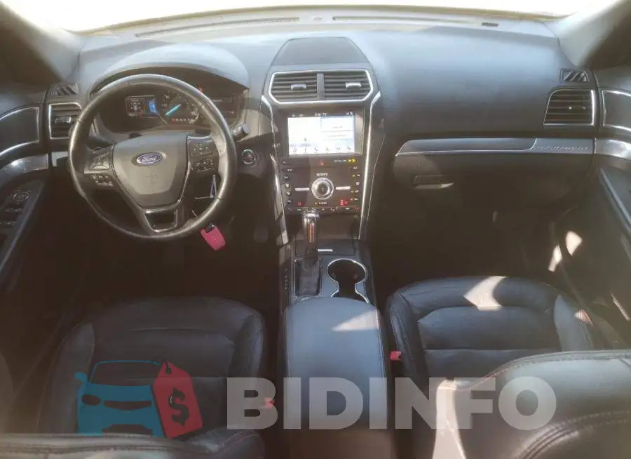1FM5K8GT8KGB17023 Photo# 8