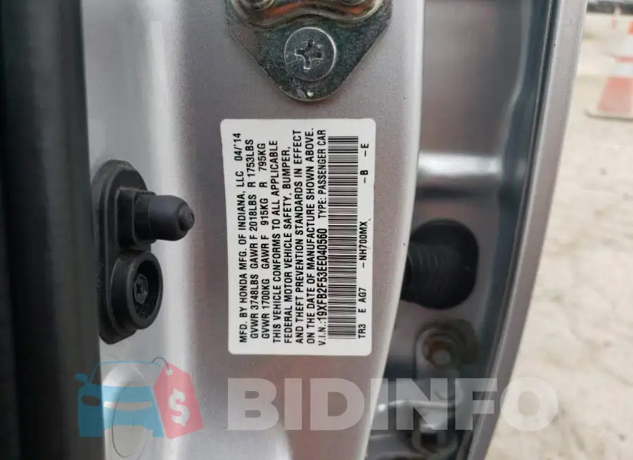 19XFB2F53EE040560 Photo# 12