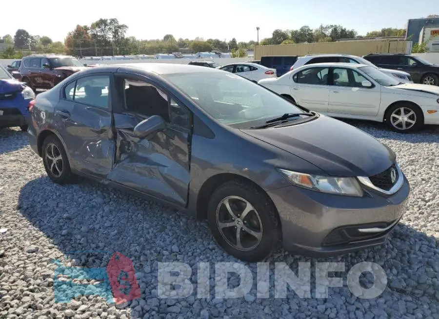 19XFB2F70FE027218 Photo# 4