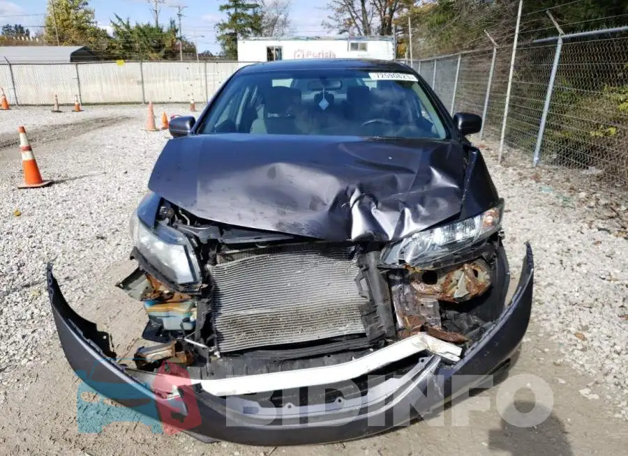 19XFB2F87EE005949 Photo# 5