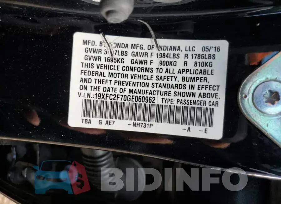 19XFC2F70GE060962 Photo# 12