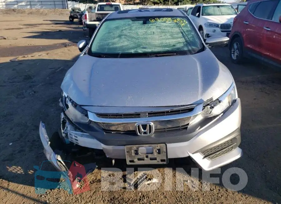 19XFC2F78HE231006 Photo# 5
