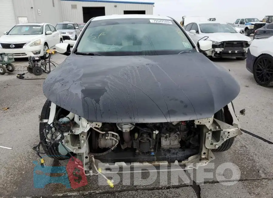 1HGCR2F35EA232192 Photo# 5