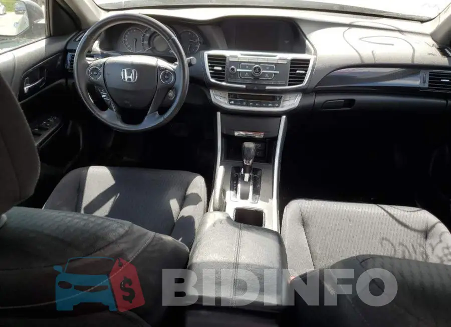 1HGCR2F53FA112152 Photo# 8