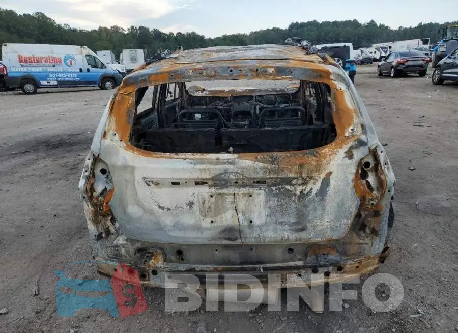 JF2GPBBCXGH246725 Photo# 6