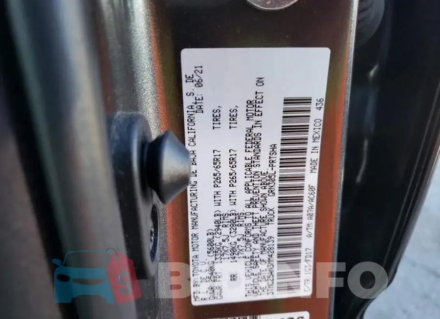 3TMCZ5AN3MM428139 Photo# 12