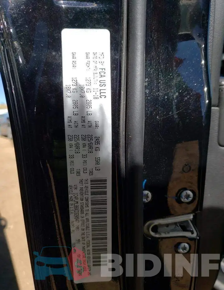 1C4PJMLB6KD320547 Photo# 12