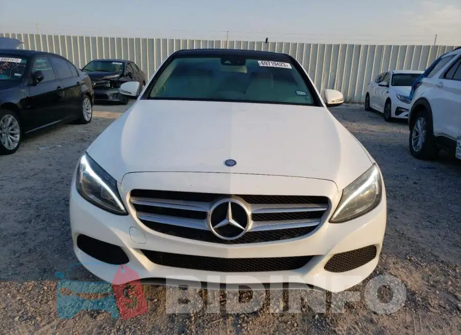55SWF4KB2HU206964 Photo# 5