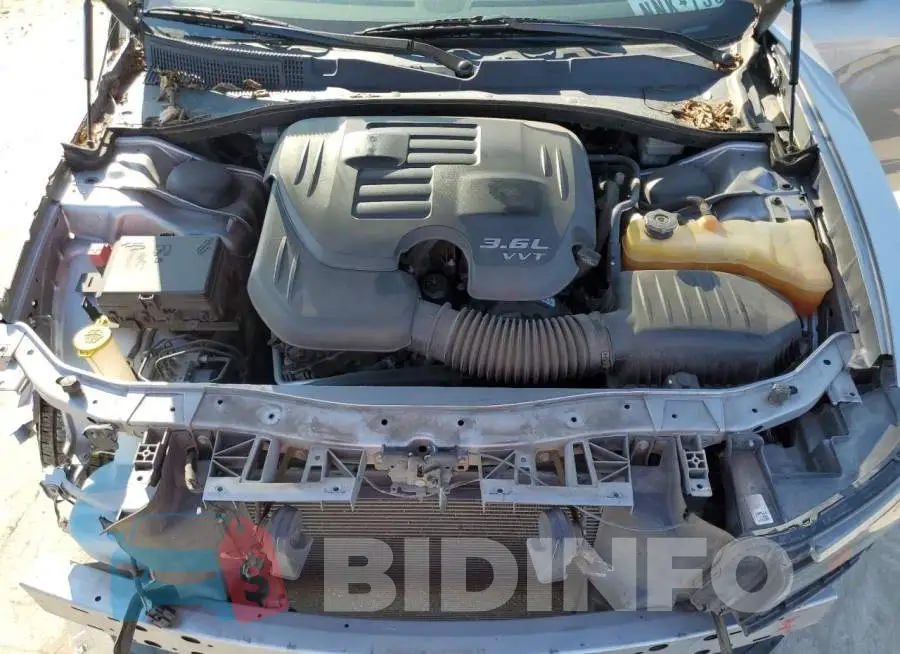 2C3CDXBG9FH761865 Photo# 11