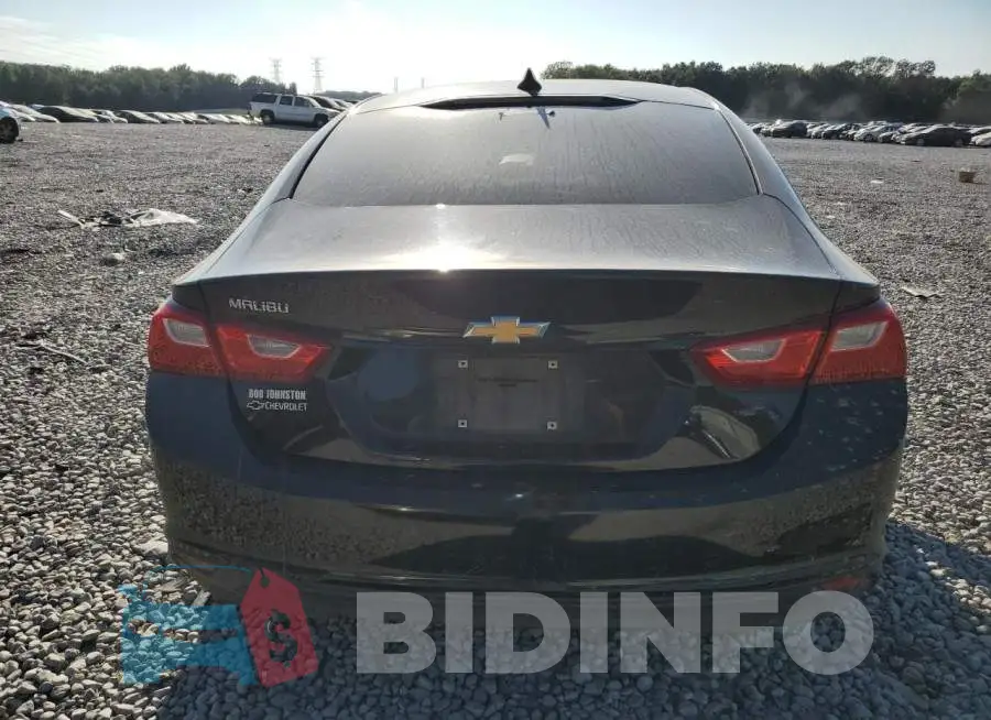 1G1ZB5ST1HF115083 Photo# 6