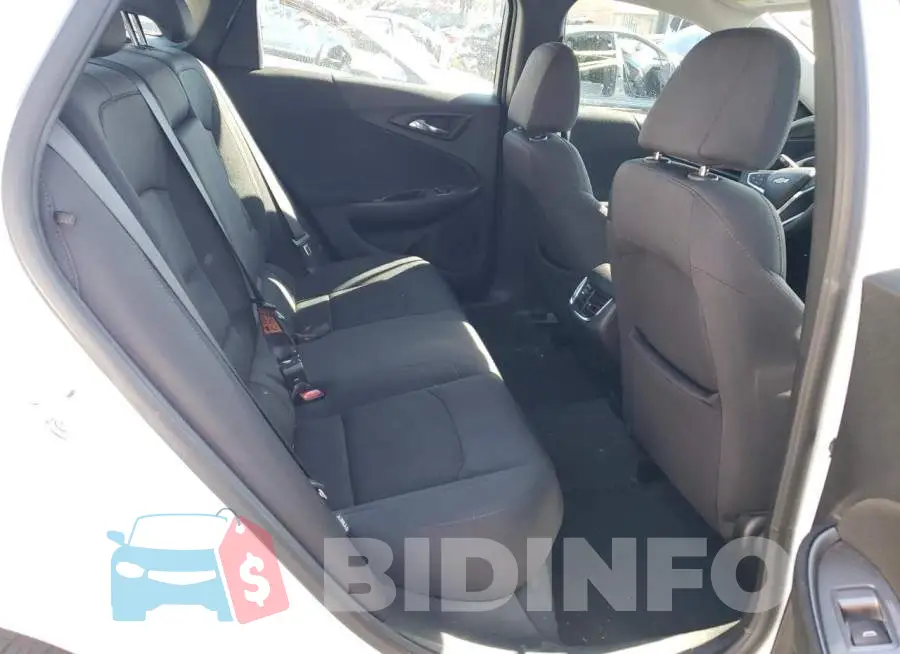 1G1ZD5ST4NF167054 Photo# 10